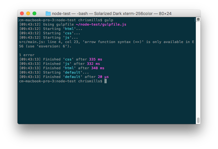 Ausgabe in einem Code-Editor, wo Zeilen die Zeit anzeigen, wann Aufgaben beginnen oder enden, den Namen der Aufgabe und die Dauer von 'Fertiggestellten' Aufgaben.